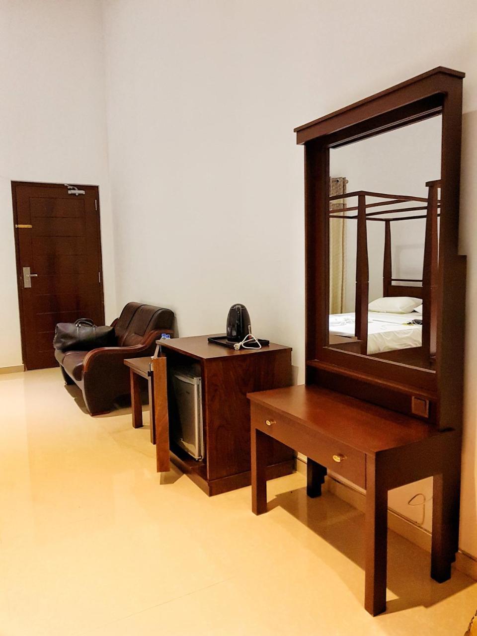 Livinya Holiday Resort Kataragama Εξωτερικό φωτογραφία