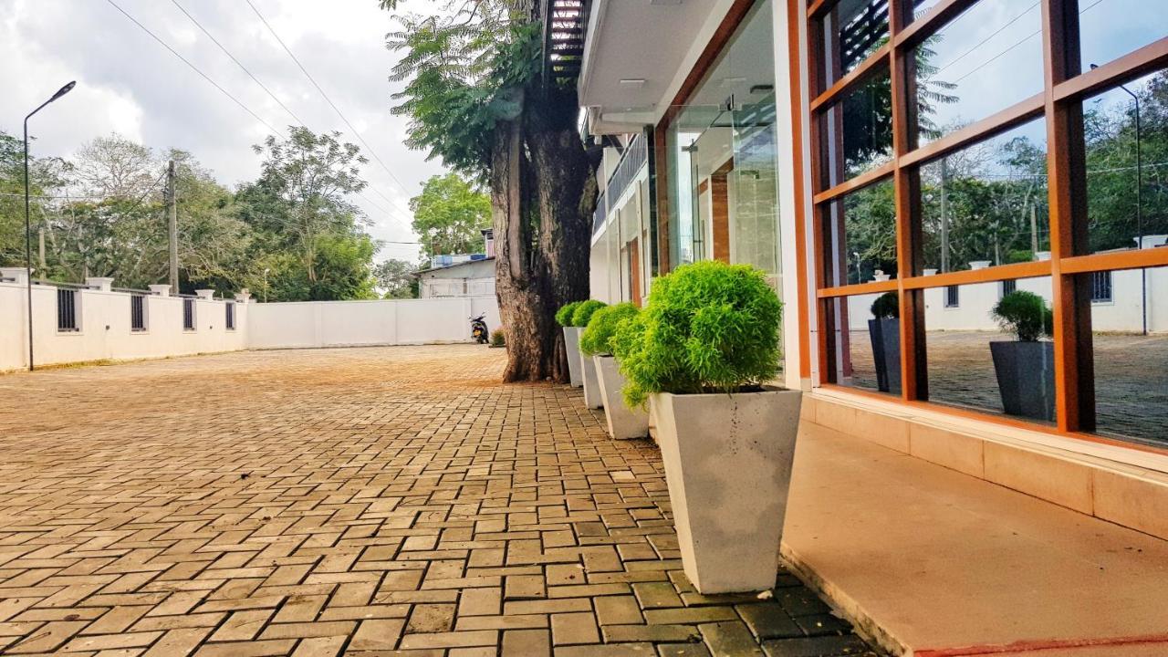 Livinya Holiday Resort Kataragama Εξωτερικό φωτογραφία